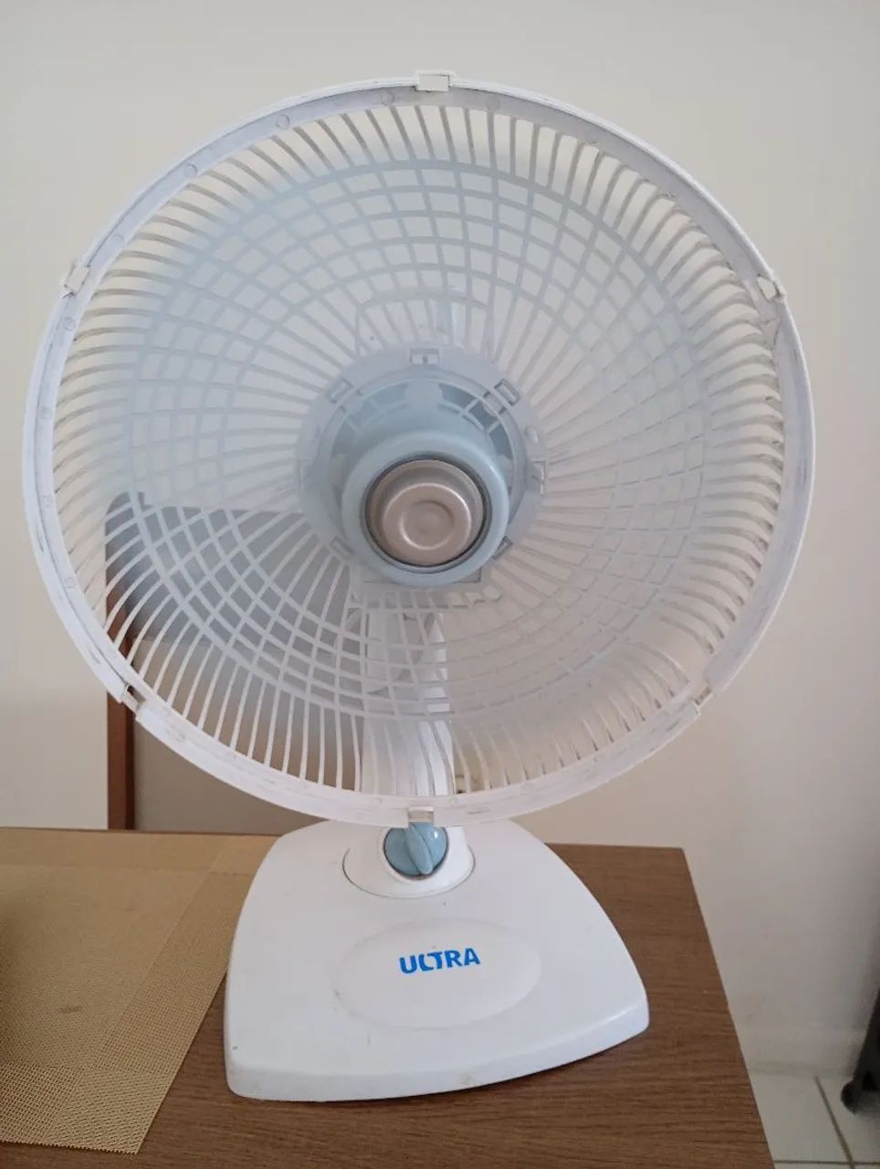 Ventilador usado mas funcionando bem. SÓ ENTR5NA CIDADE BAIXA ?