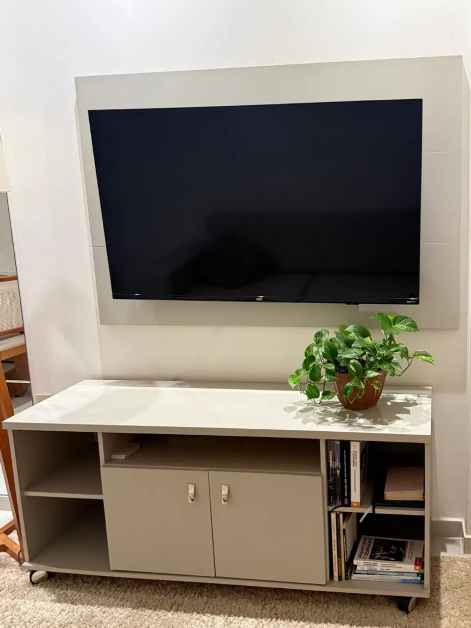 RACK BEGE COM PAINEL