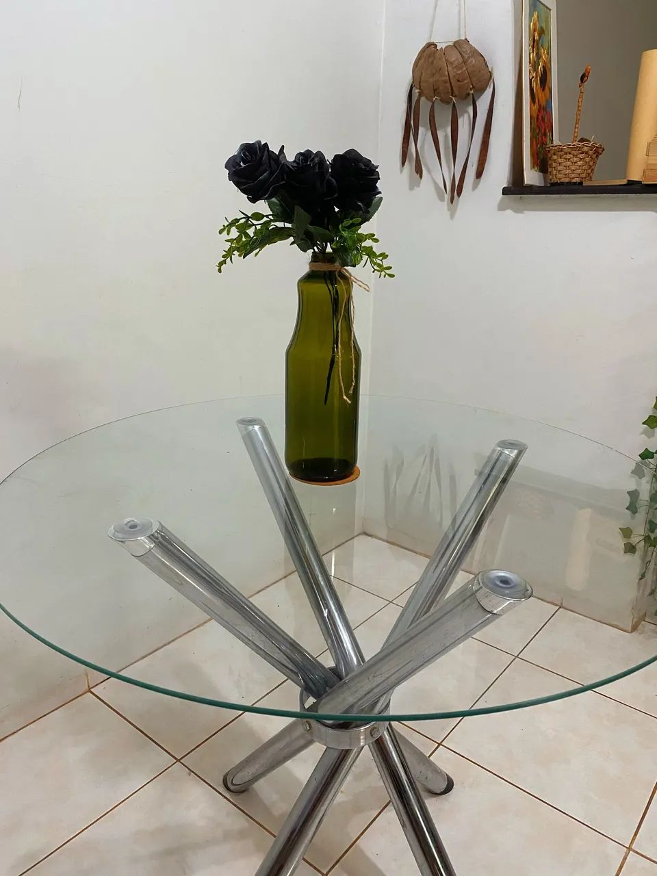 Mesa com Tampo de Vidro Redondo