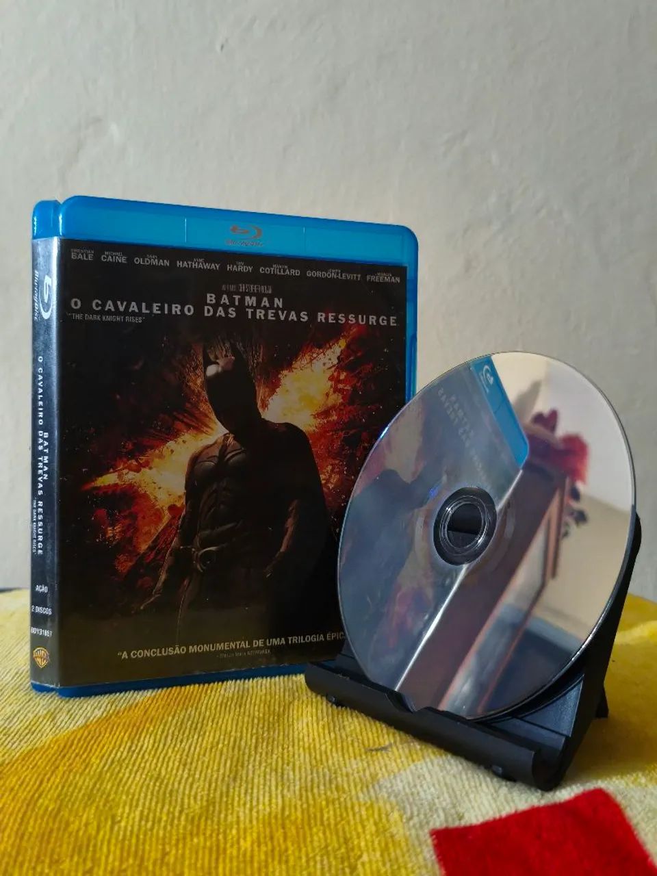 Batman -o cavalheiro das trevas ressurge- dvd Blue-ray disc  - Foto 3