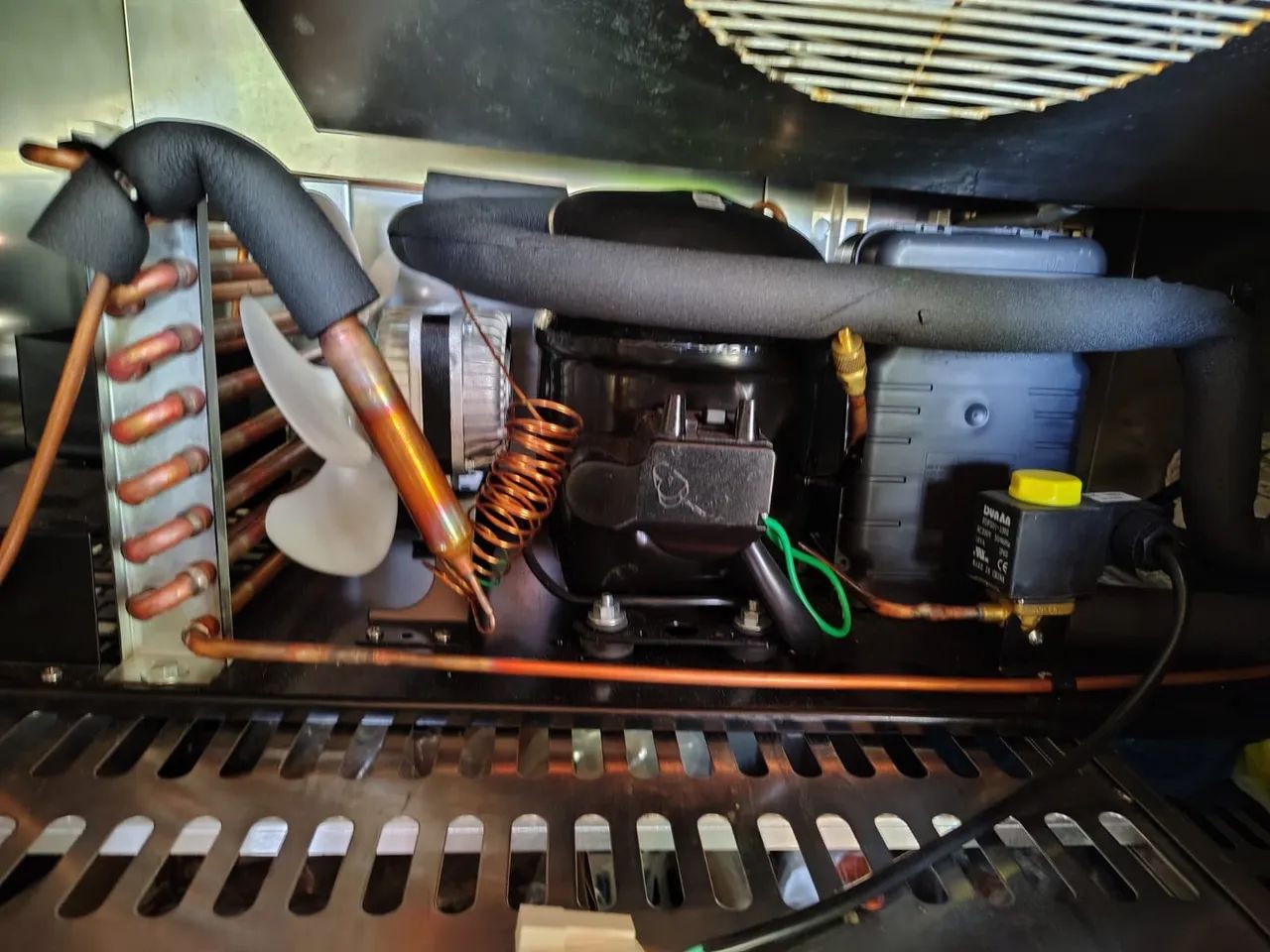 Compressor para freezer comercial  - Foto 3