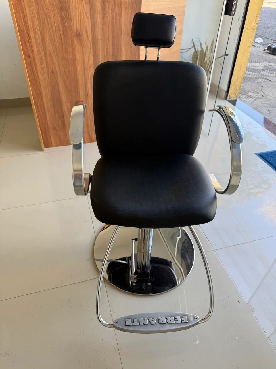 Cadeira para salão de beleza Ferrante - Foto 2