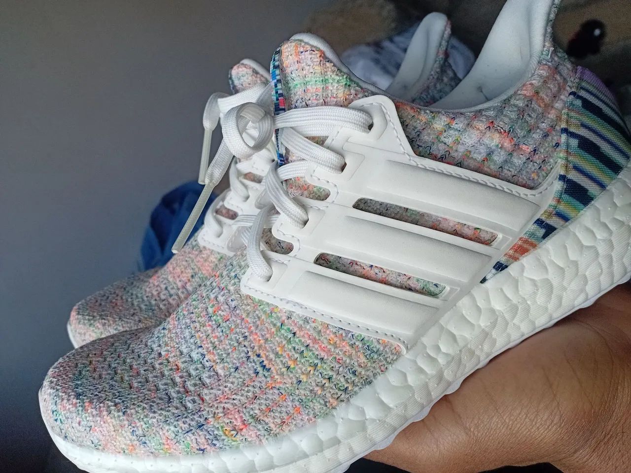 Tênis original Adidas, pouco usado.