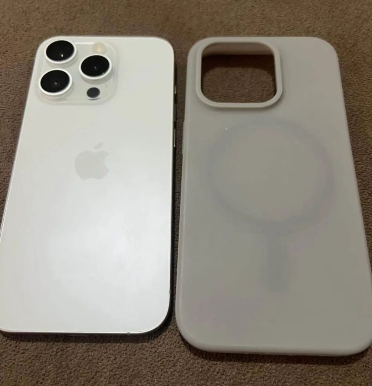 iPhone 15 Pro 128GB - Foto 2