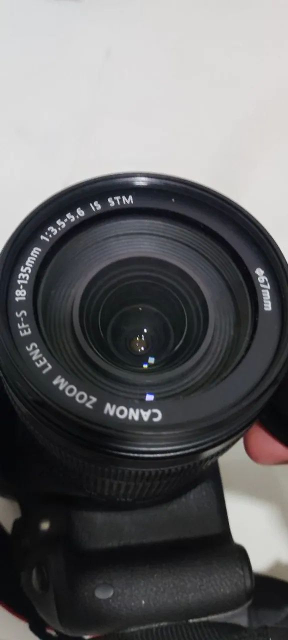 Troco Canon 750D por Iphone 14 Pro Max (lente 18-135mm) - Foto 4