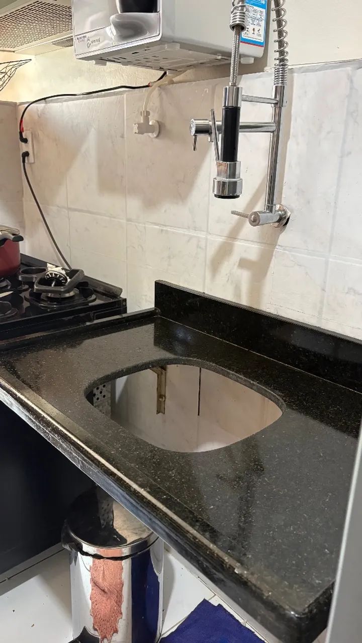 Pia de mármore cozinha com cuba - Foto 2