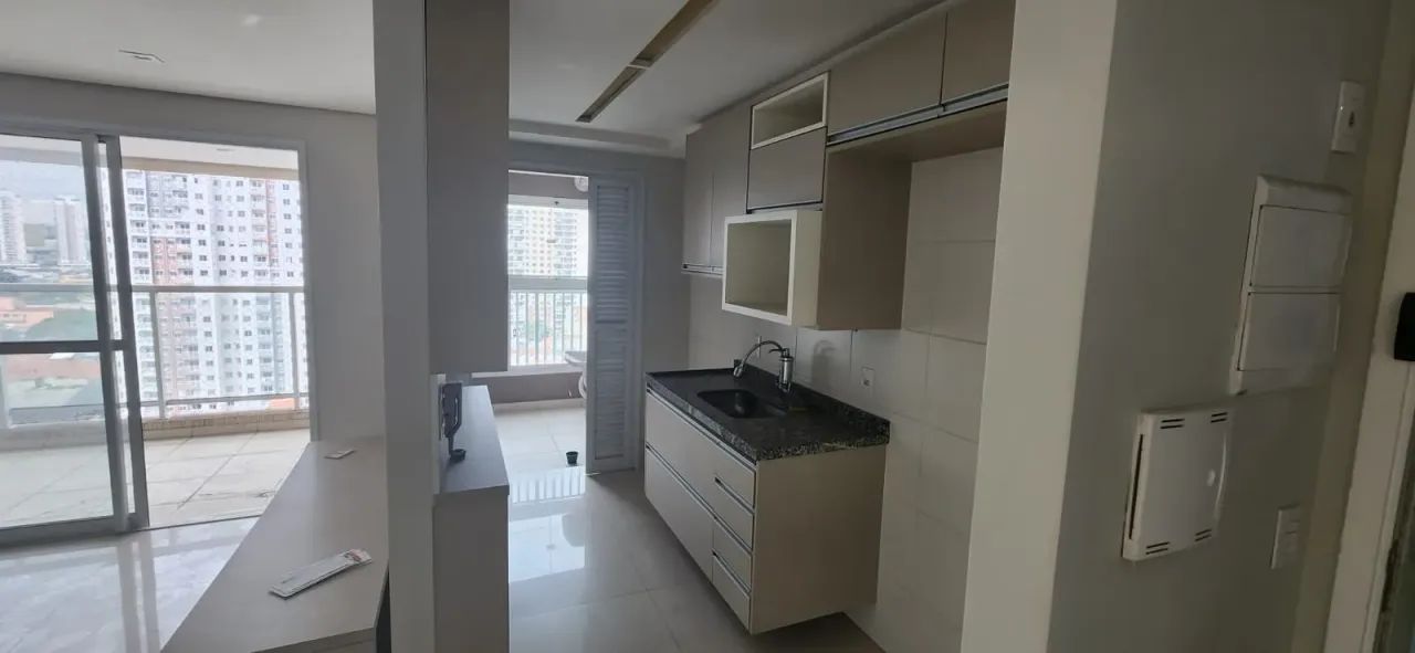 Apartamento com 76 m², duas vagas e deposito, com armários - Foto 2