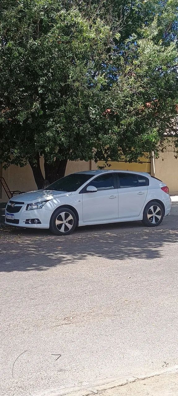Chevrolet Cruze CRUZE HB Sport LT 1.8 16V FlexP. 5p Aut 2014