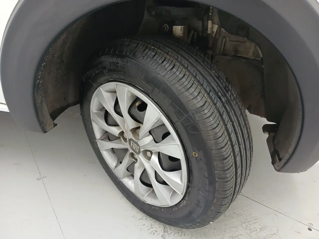 Fiat Mobi LIKE 1.0 Fire Flex 5p., foto 13 de 18