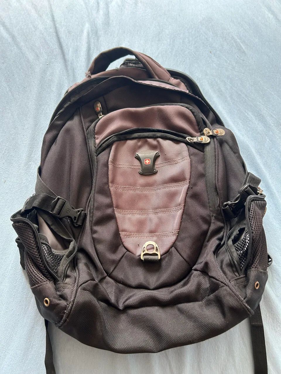 Mochila Swiss Army- usada  - Foto 2