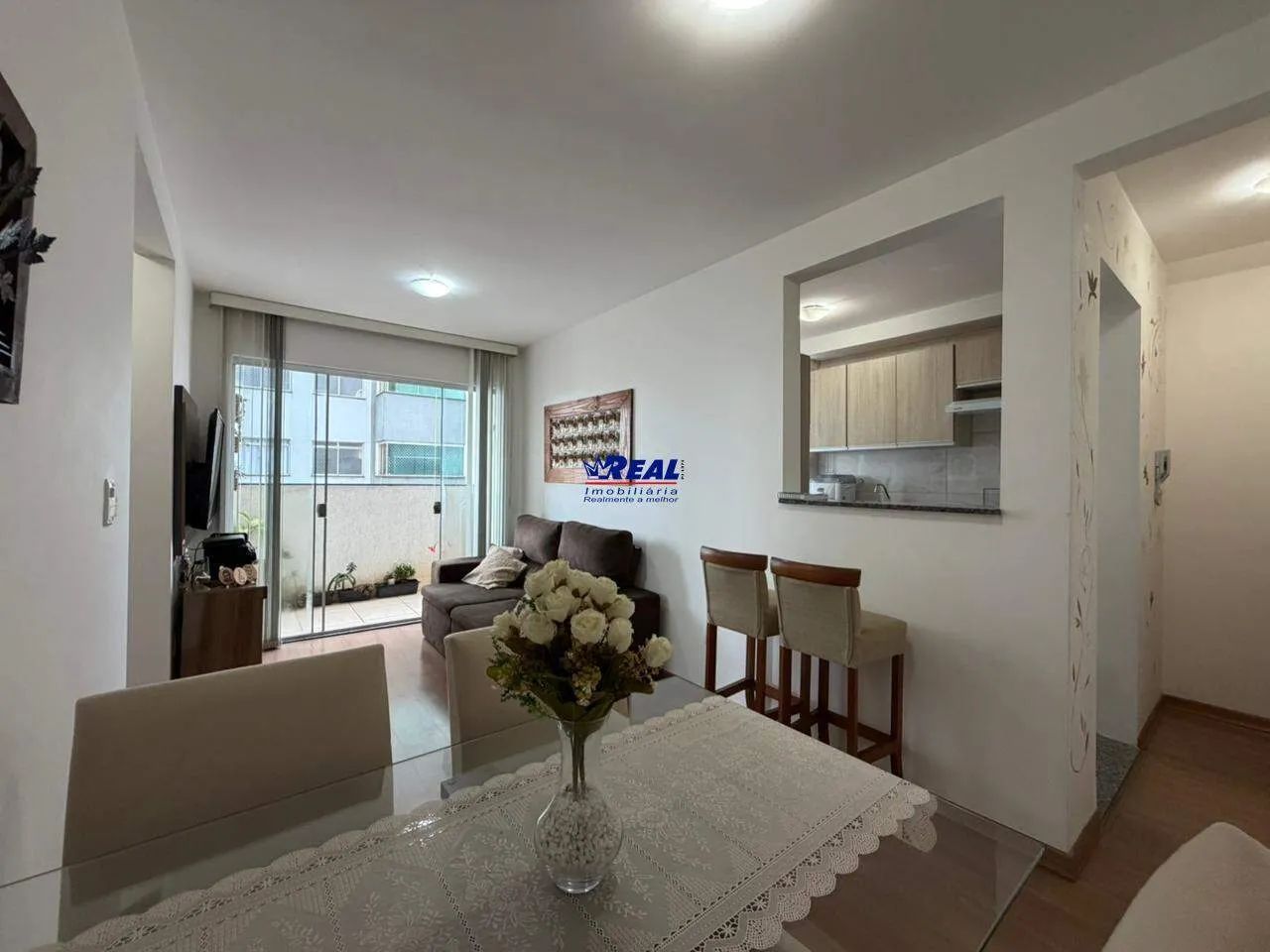 Apto 2 quartos teixeira dias 360mil - Foto 2