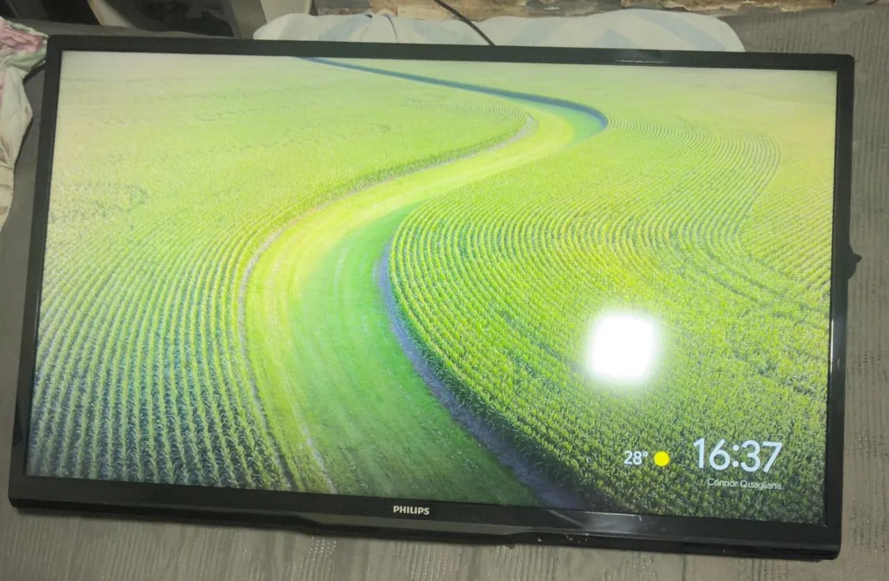 SMART TV PHILIPS 39? + Chrome Cast + Suporte para parede