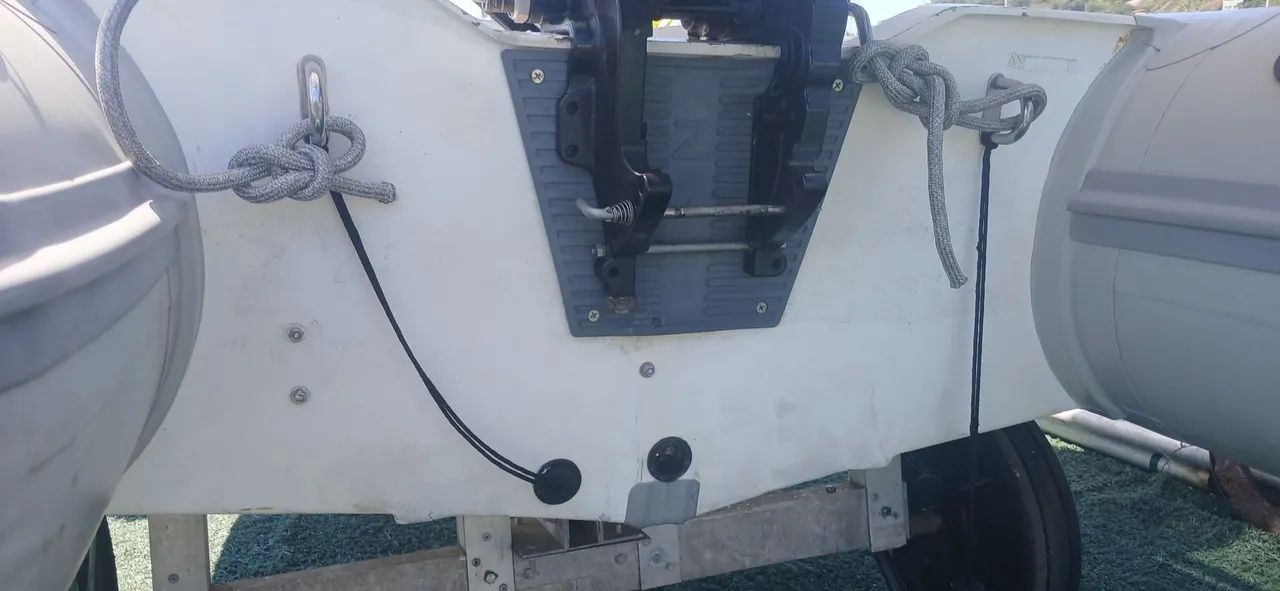 BOTE ZEFIR COM MOTOR MERCURY 15HP - Foto 4