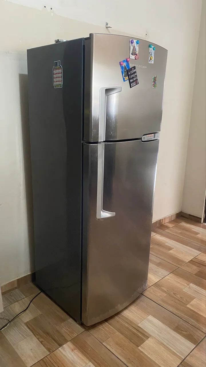 Geladeira Brastemp Inox Frost Free Duplex - Foto 2