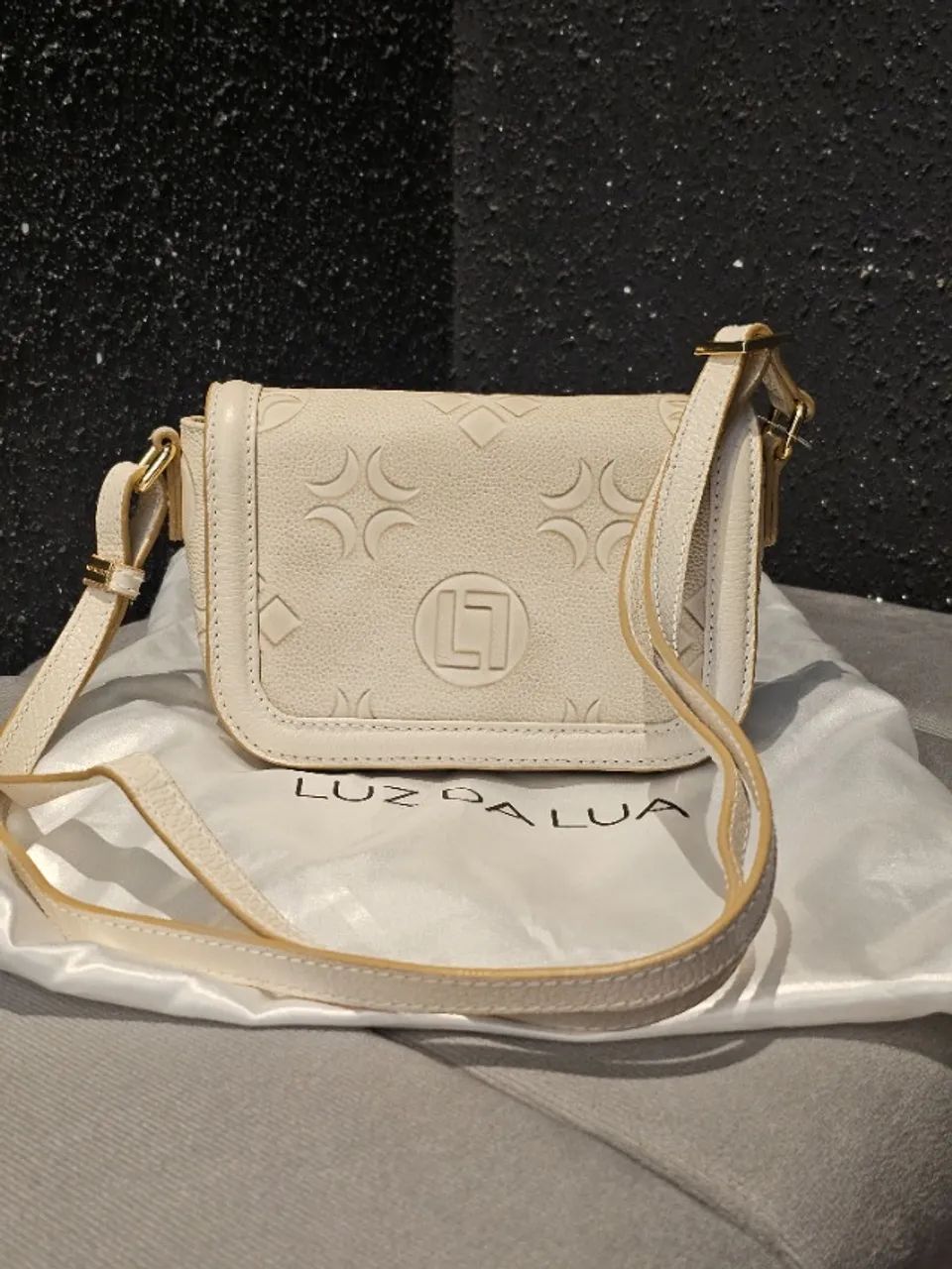 Bolsa Pequena Luz da Lua - Off White - Foto 4