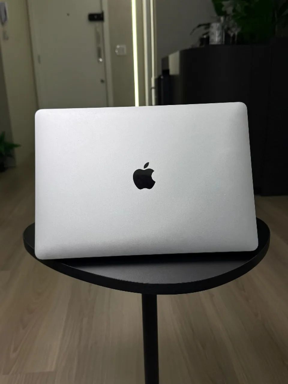Macbook AIR M1 8ram 256gb | 26 ciclos de bateria | 6 meses de