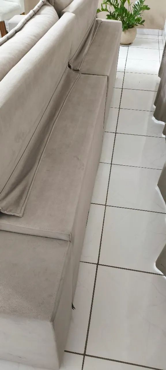 Sofá Retrátil e Reclinável Cinza - Amplo, Confortável e Elegante<br> - Foto 4