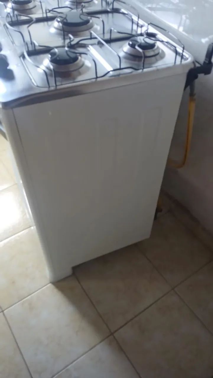 Fogão eletrolux 5bocas automático  - Foto 3