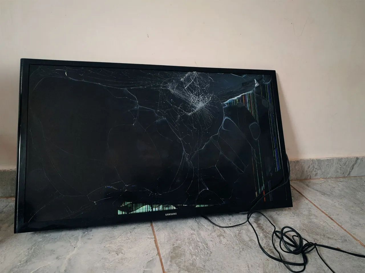 TV Samsung 32 polegadas pra tirada de peça  - Foto 2