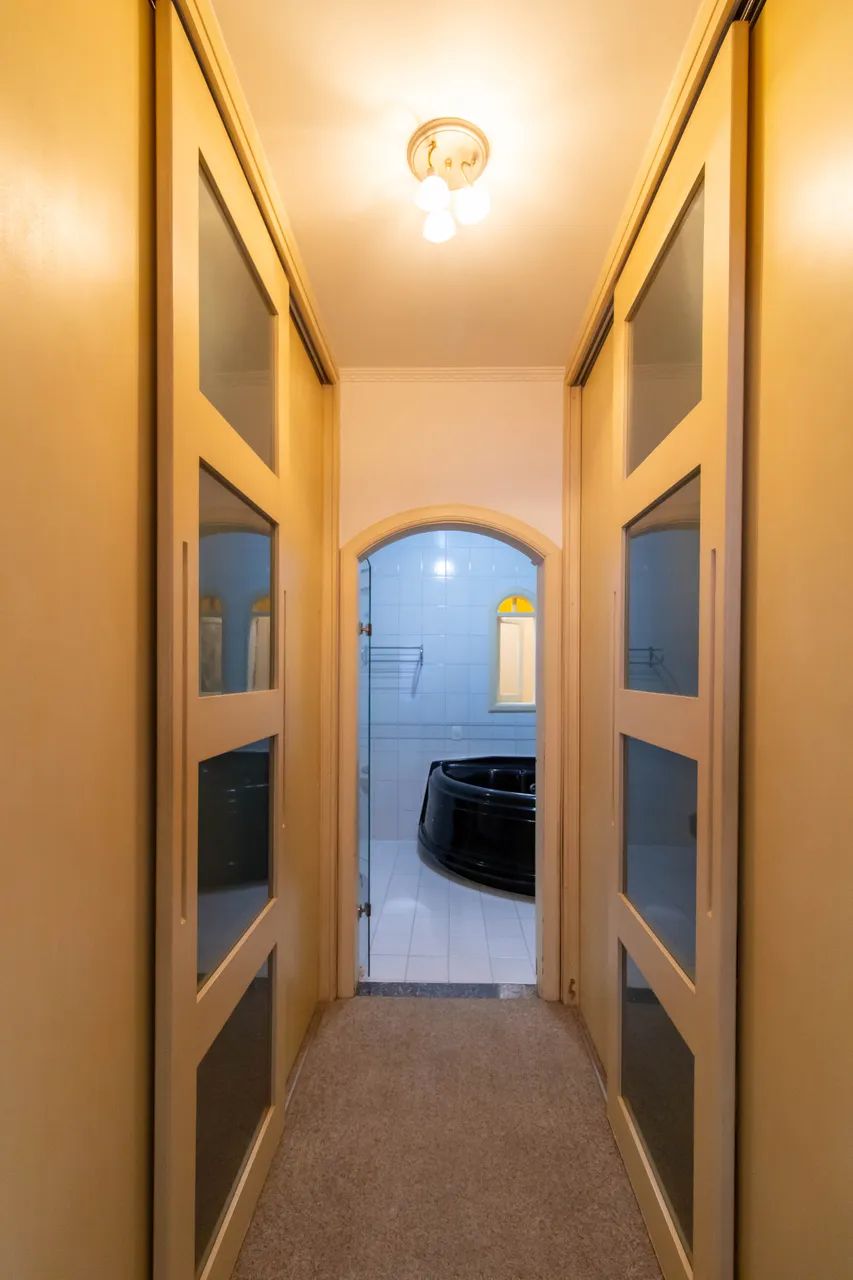 Casa para venda em Vila Galvão com 3 quartos, 331m² - Foto 5