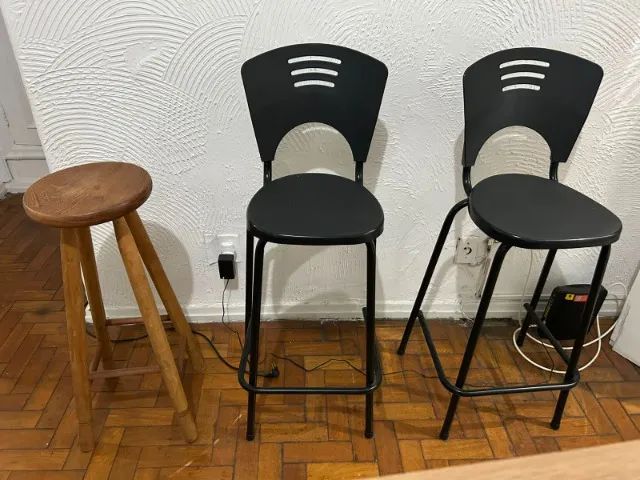 3 Banquetas Altas