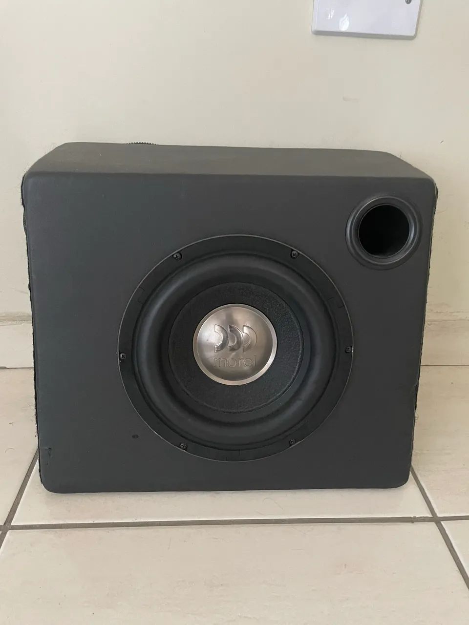 Subwoofer 8"  Morel 804 Caixa Mdf