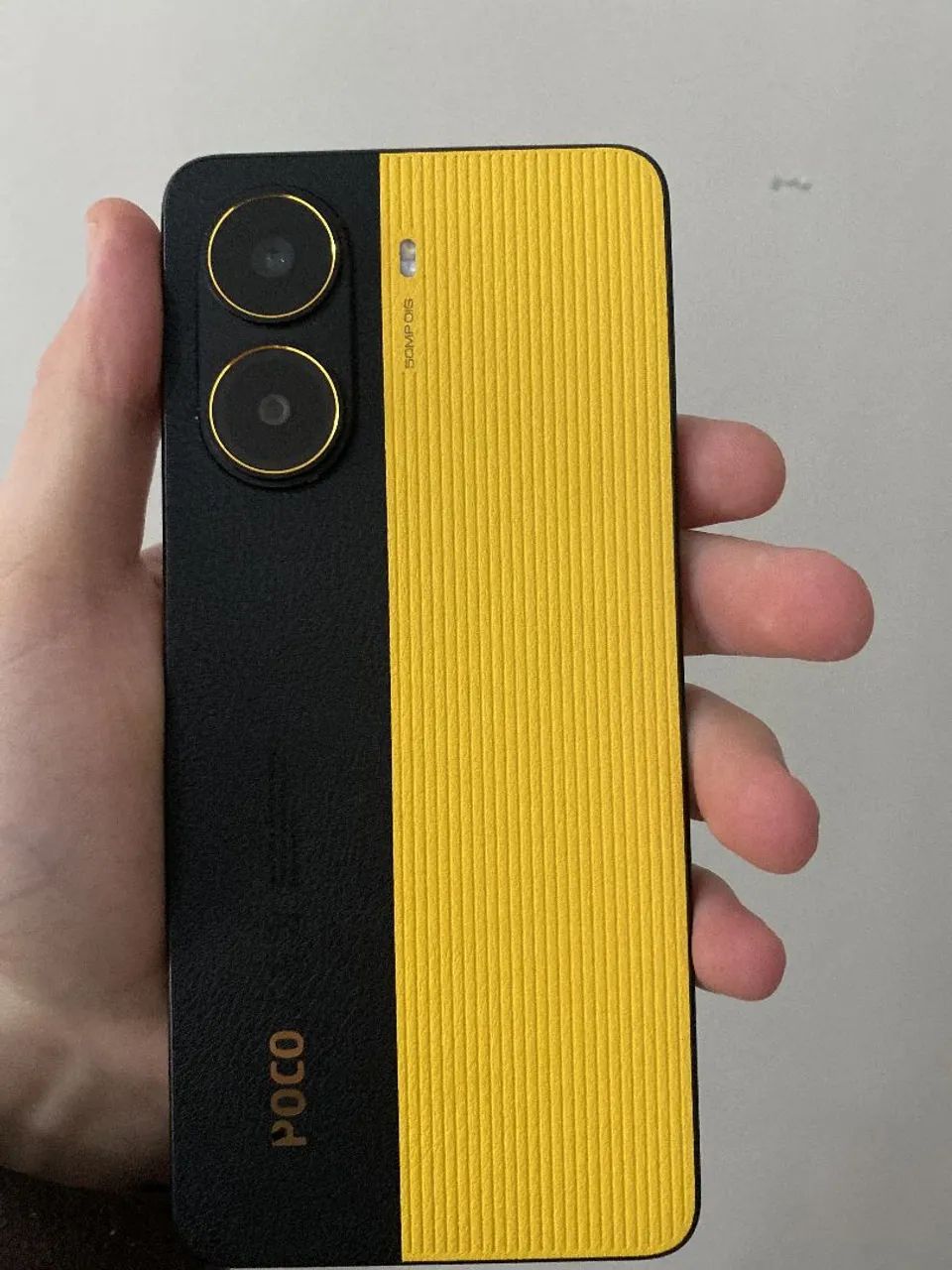 POCO X7 PRO 512 GB 12 RAM - Foto 2