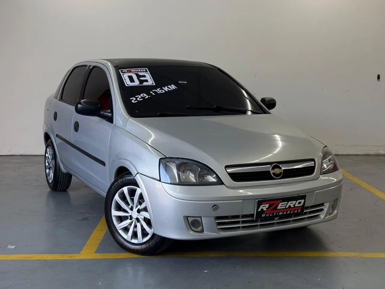 Chevrolet Corsa Sedan 1.8 MPFI 8V 102cv 4P 2003