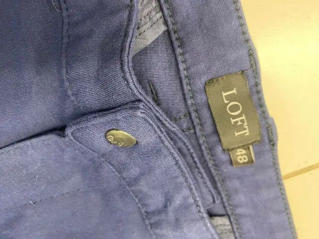 Calça Alfaiataria Loft Viscose/Elastano azul  - Foto 2