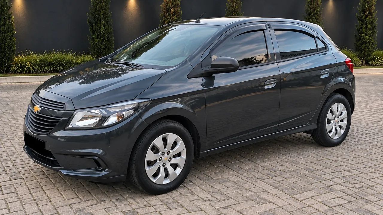 Chevrolet Onix JOY Hatch 1.0 8V Flex Mec. 4P 2019 - Foto 3