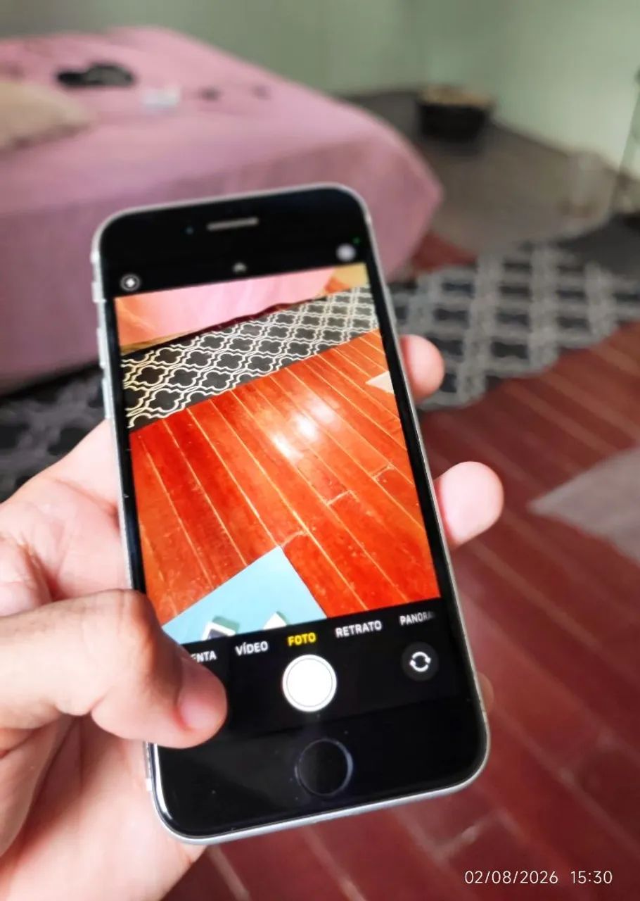 iPhone SE 2 todo original pra sair logo! - Foto 5