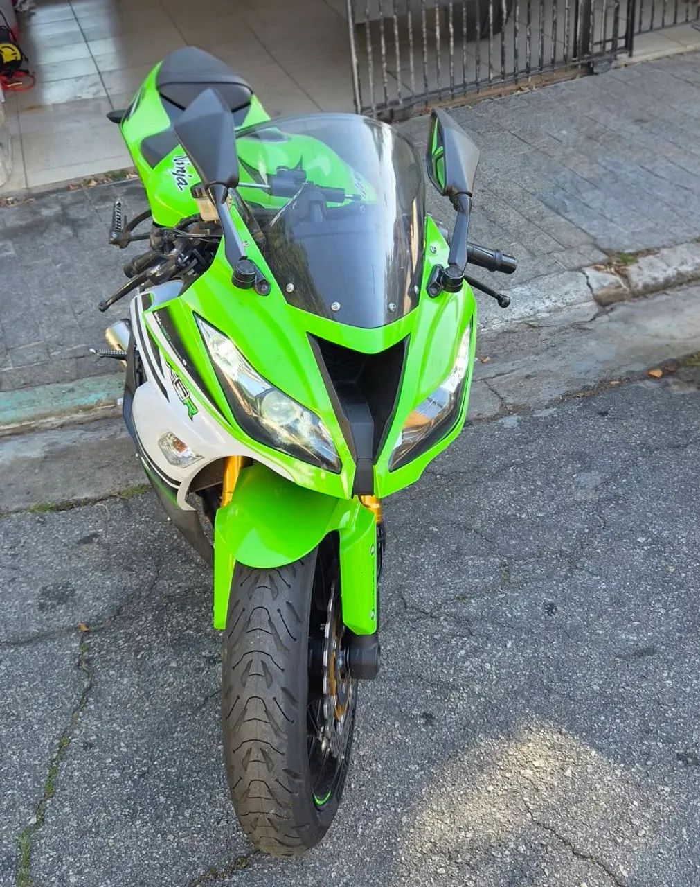 Kawasaki Zx-6r 636cc 2015 - 1523275402 | OLX