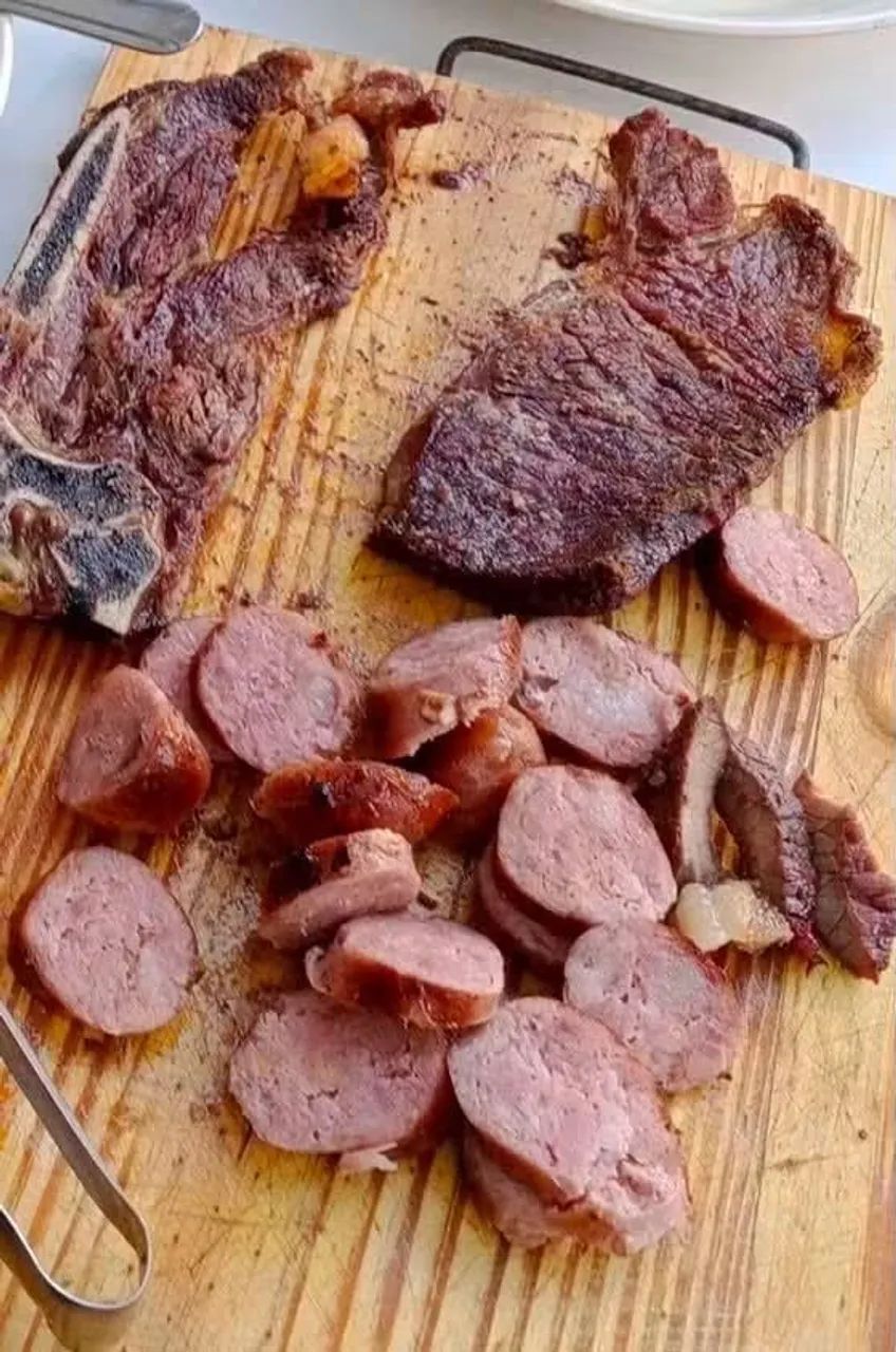 Churrasco Em Domicílio e Buffet <br>Buffet completo com churrasqueiro profissional! - Foto 4