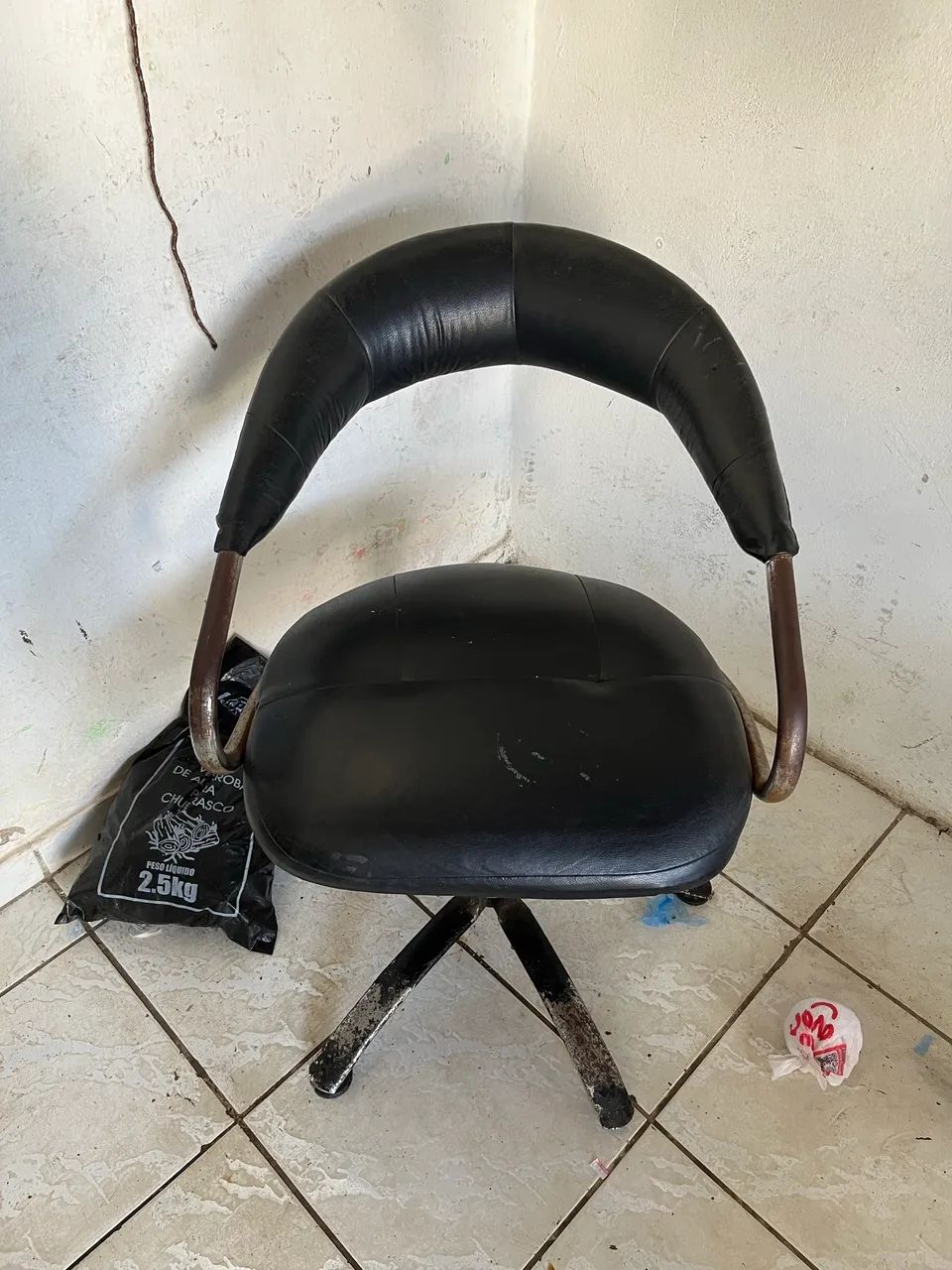 Cadeira de barbeiro  - Foto 2