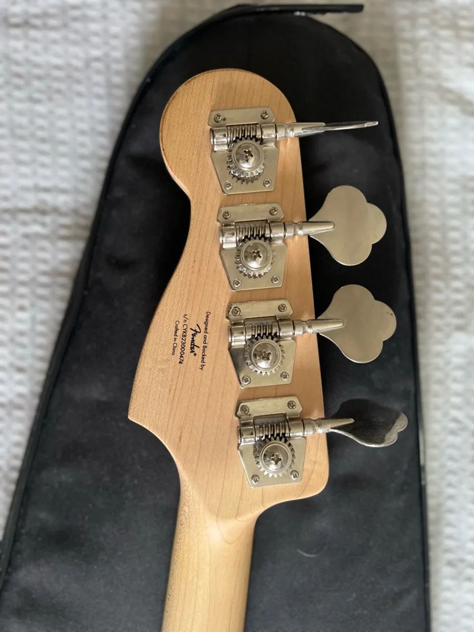 Baixo Squier  - Foto 5