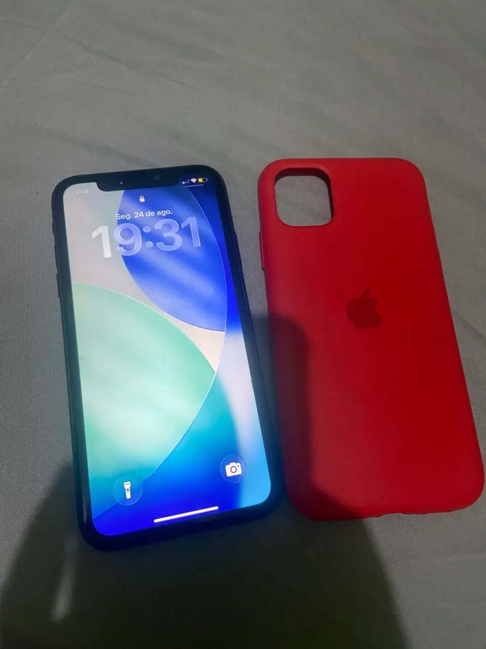 iPhone 11