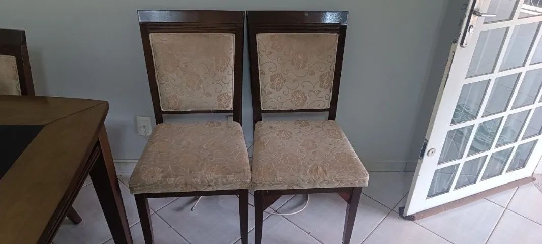 Mesa de Jantar com 4 Cadeiras - Foto 5