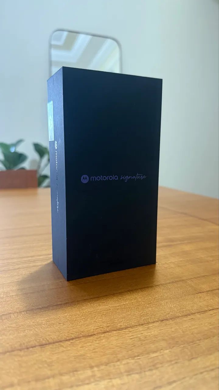 Motorola Signature 5G - 512GB Preto