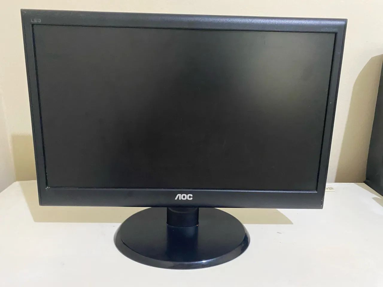 Monitor AOC 18,5 Polegadas