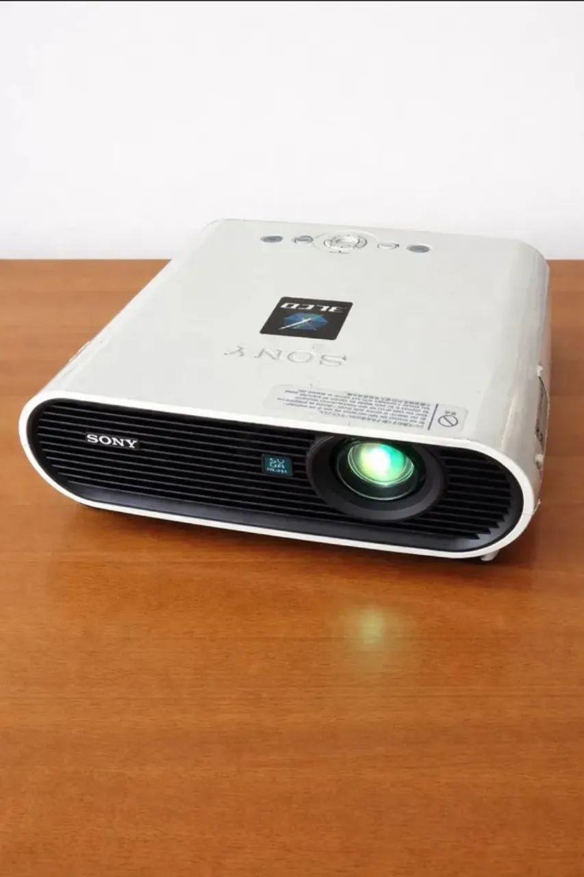 Projetor Sony Vlp com Tela de projeção inclusa.  - Foto 4