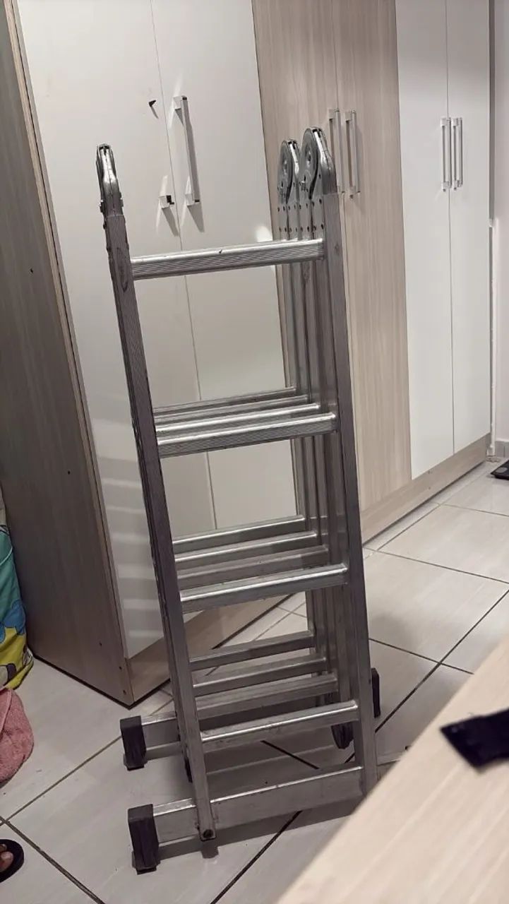 Vendo escada de alumínio  - Foto 2