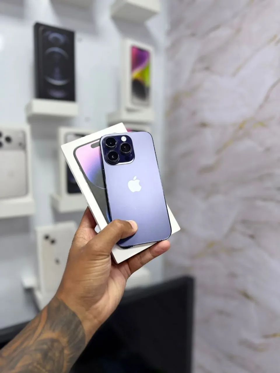 IPHONE 14 PRO 256GB <br>TELA NOVA<br>R$ 2.650,00