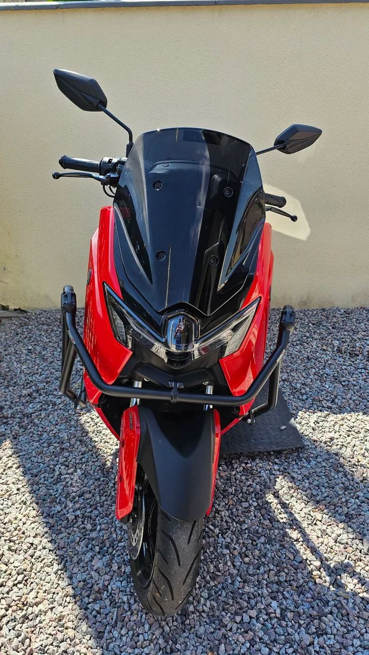 Vendo Nmax igual a zero com 800km com acessórios.  - Foto 5