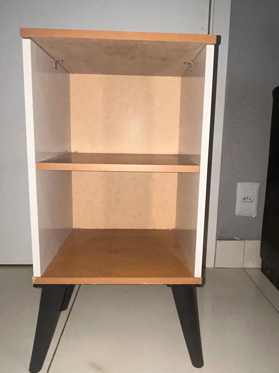 2 Mesa de Cabeceira Nicho - Foto 4