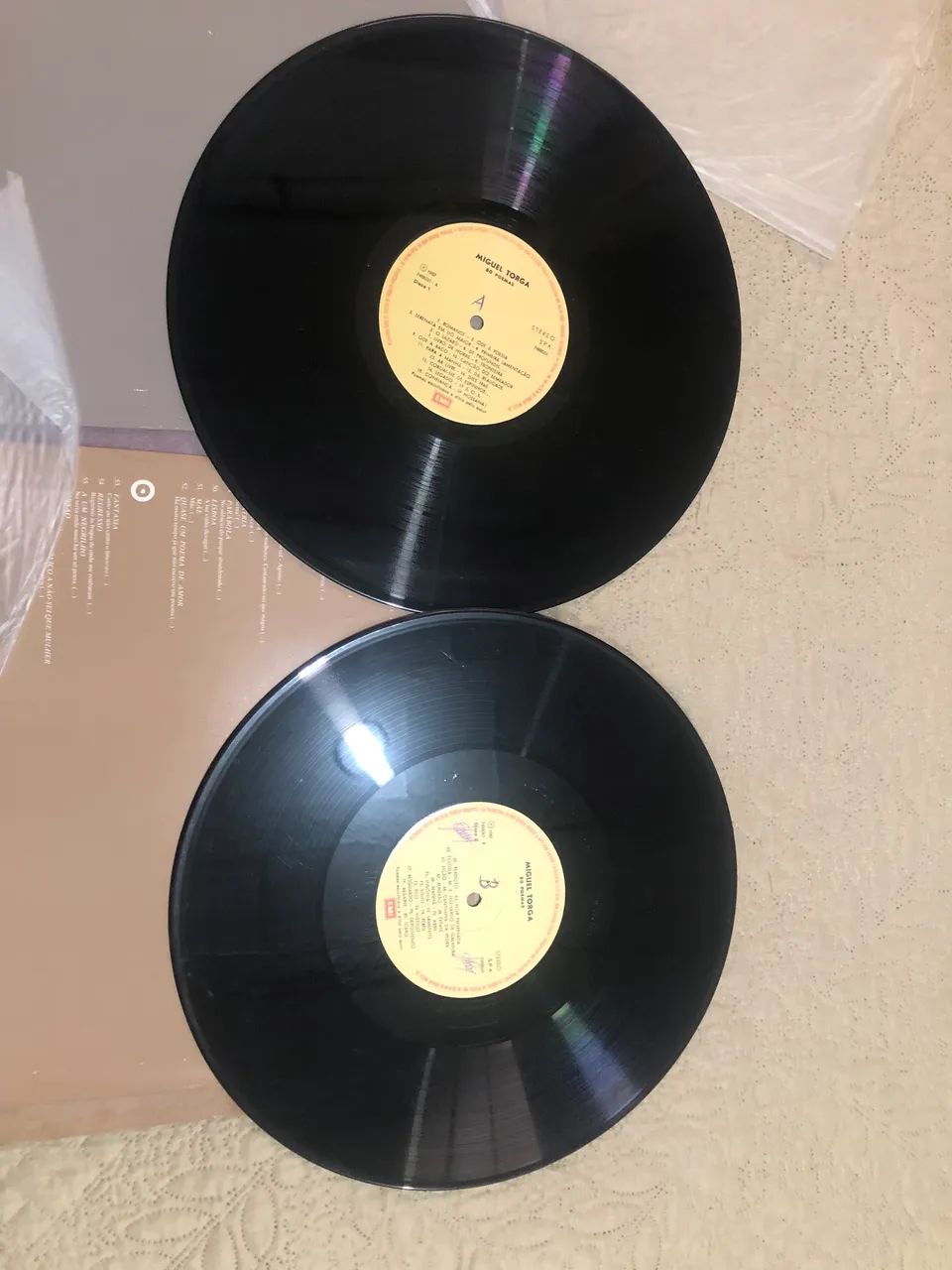 Disco de Vinil Miguel Torga 80 poemas  - Foto 4