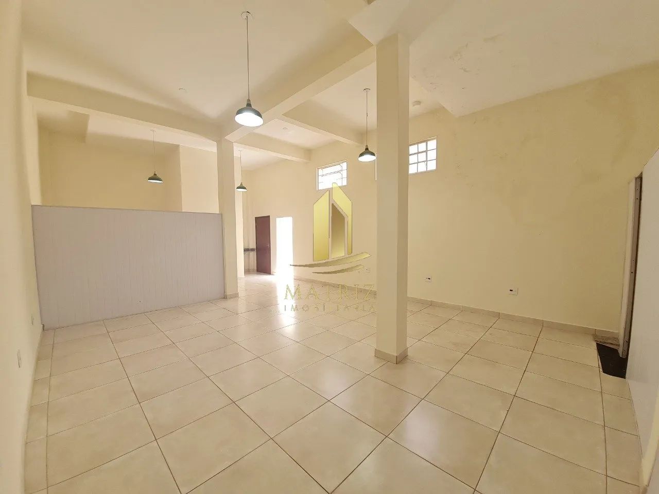 ponto comercial pra venda na estação - Foto 2