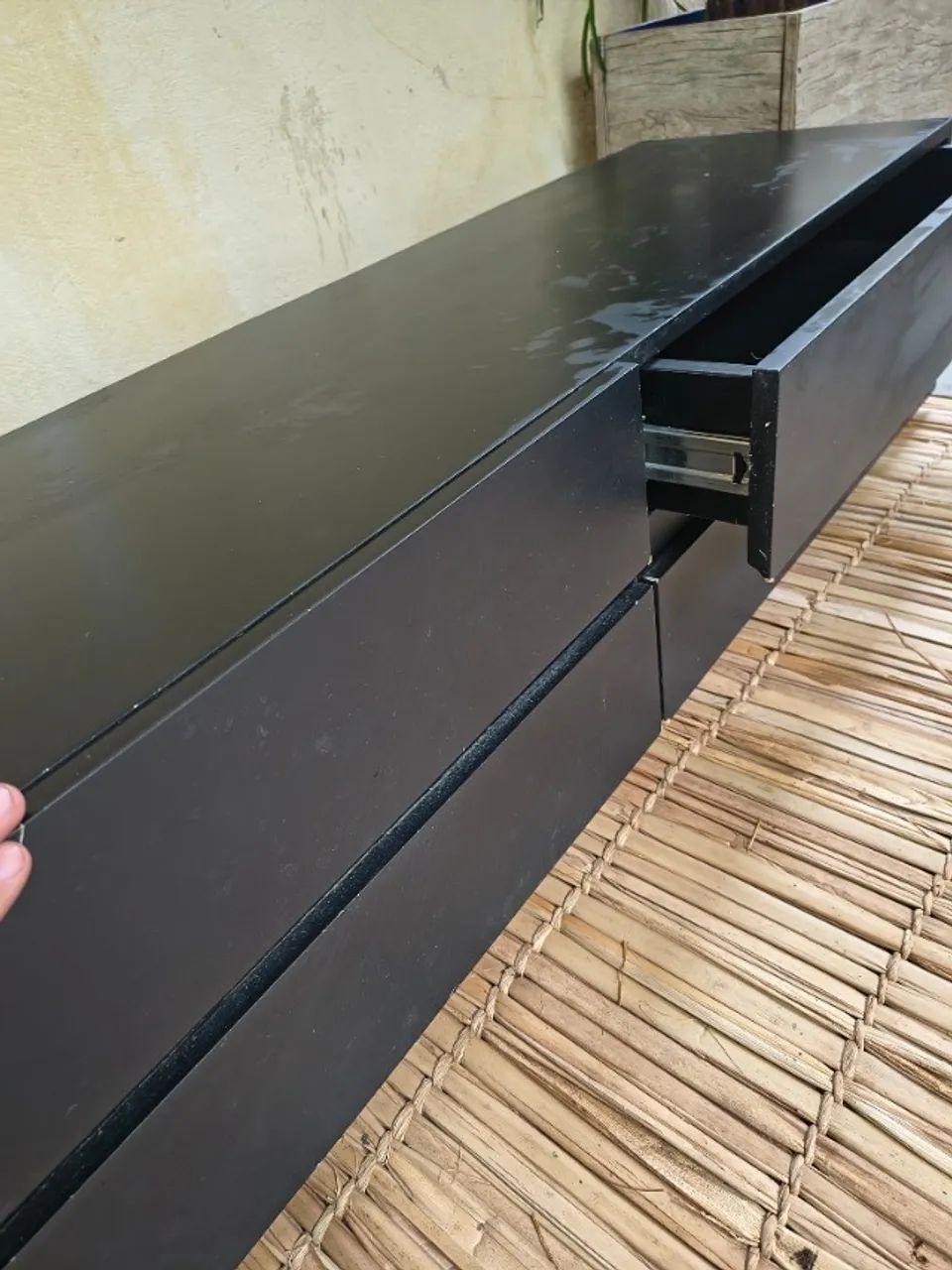 RACK SLIM BLACK EM MDF COM GAVETAS - Foto 2