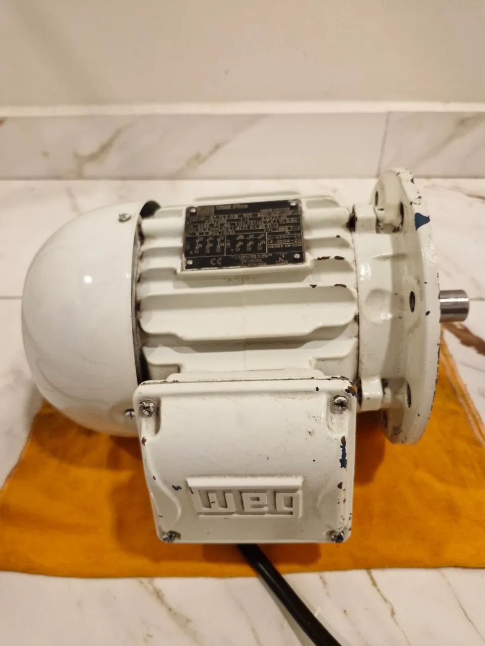 Motor Elétrico Trifásico WEG W22 Plus 3cv 3450 RPM - Funcionando Perfeitamente.