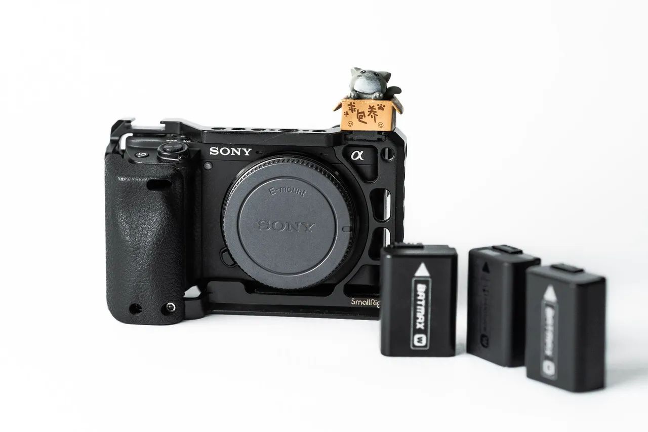 Sony a6400 + cage - Foto 3