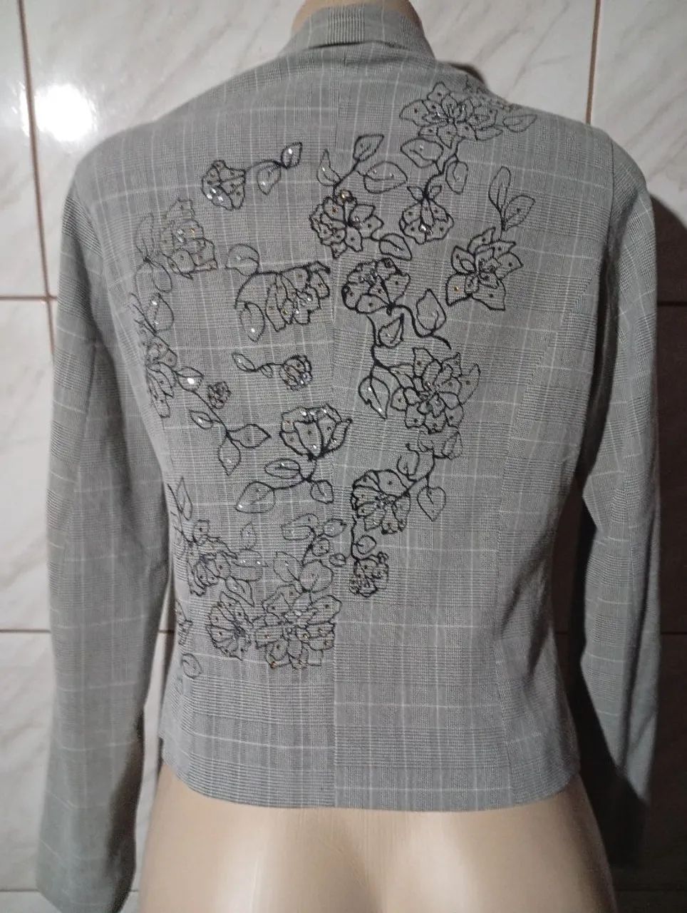 Blazer feminino bordado  - Foto 2
